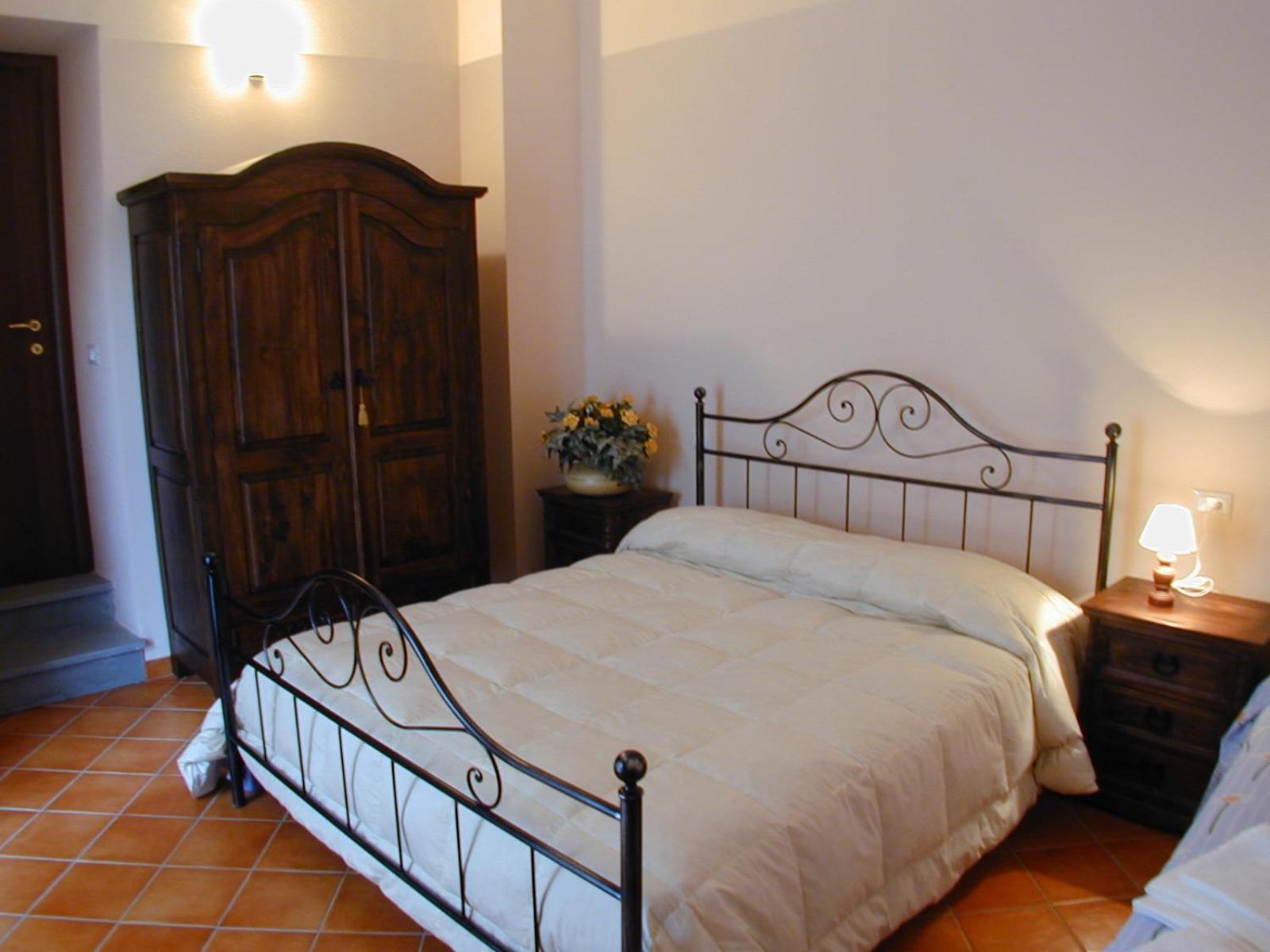 Relais Valguerriera Guest House Apecchio Ruang foto